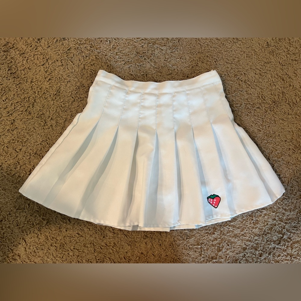 White Pleated Skirt with Strawberry Embroidery